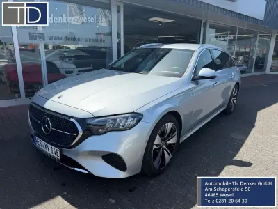 Gebraucht Mercedes E300 313 PS (230 kW) 2024 Hightechsilber metallic Kombi