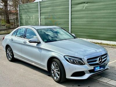 Gebraucht Mercedes C180 Avantgarde 156 PS (114 kW) 2016 Silber Limousine
