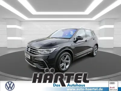 Gebraucht VW Tiguan R-line 200 PS (147 kW) 2022 Deep black perleffekt, pearl effect SUV