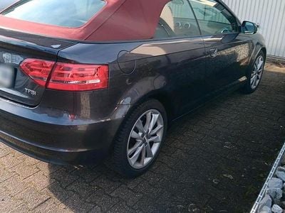 Gebraucht Audi A3 Cabriolet 160 PS (117 kW) 2011 Andere farben Cabrio