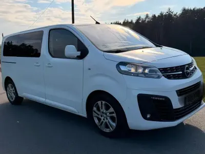 Usata Opel Zafira Life Edition 120 CV (88 kW) 2019 Bianco Monovolume