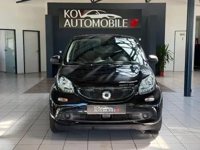 Gebraucht Smart ForFour Electric Drive Passion 60 kW (82 PS) 2018 Schwarz Limousine