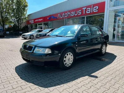 Gebraucht Skoda Octavia Family 102 PS (75 kW) 2003 Schwarz Limousine