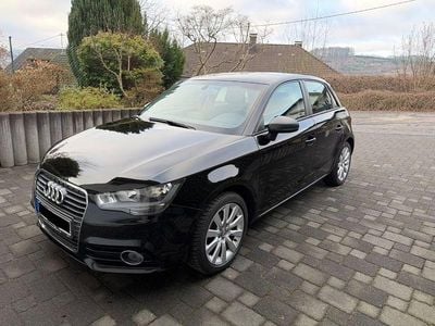 Gebraucht Audi A1 Sportback Attraction 86 PS (63 kW) 2013 Schwarz Kleinwagen