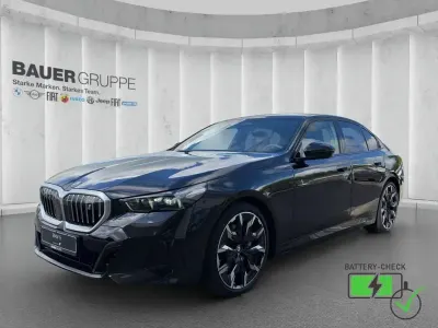 Neu BMW i5 M Sport 250 kW (340 PS) 2026 Schwarz Limousine