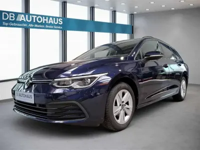 Occasion VW Golf VIII Life 150 ch (110 kW) 2024 Bleue Break