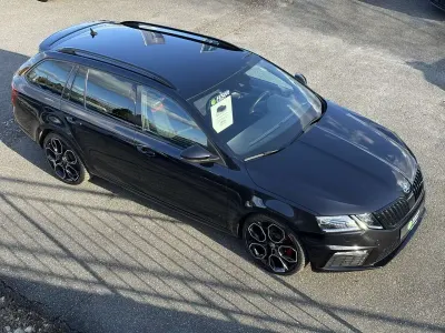 Gebraucht Skoda Octavia RS 184 PS (135 kW) 2020 Blackmagicperleffekt Limousine