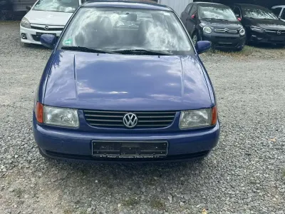 Gebraucht VW Polo 45 PS (33 kW) 1995 Blau Limousine