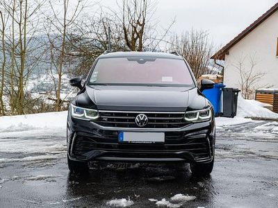 Gebraucht VW Tiguan Allspace R-line 200 PS (147 kW) 2024 Schwarz SUV