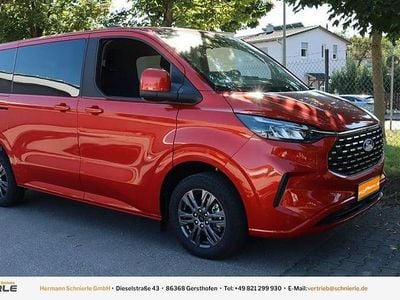 Usata Ford Tourneo 136 CV (100 kW) 2024 Rosso Monovolume