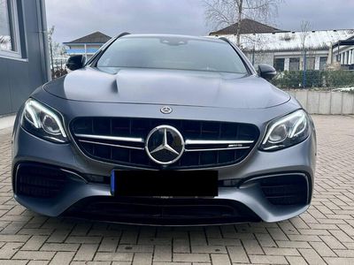 Mercedes E63S AMG