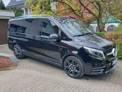 Gebraucht Mercedes V220 AMG Edition 1 163 PS (119 kW) 2020 Schwarz Van / Kleinbus