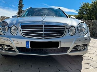 gebraucht Mercedes E350 Avantgarde Garagenwagen im einmaligen Zustand