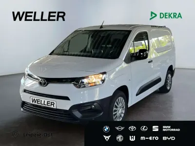 Gebraucht Toyota Proace City City 102 PS (75 kW) 2023 Weiss Van / Kleinbus
