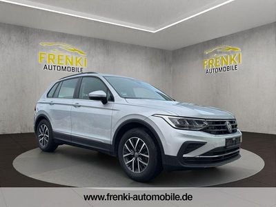 Gebraucht VW Tiguan Life 150 PS (110 kW) 2022 Silber SUV