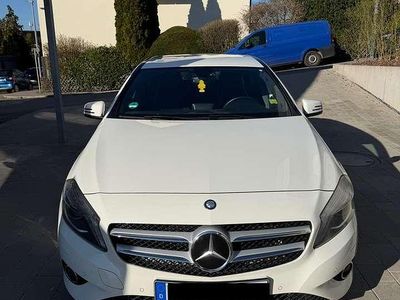 Gebraucht Mercedes A200 Urban 156 PS (114 kW) 2013 Limousine