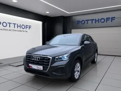 Gebraucht Audi Q2 Comfort 150 PS (110 kW) 2025 Manhattangrau metallic SUV