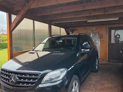 Usata Mercedes ML350 256 CV (188 kW) 2012 Nero SUV