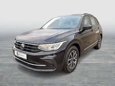 Schwarz Gebraucht 2022 VW Tiguan Life SUV | 26.780 € (Fairer Preis)