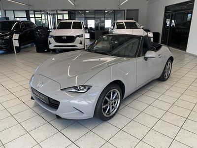 Neu Mazda MX5 Exclusive-Line 132 PS (97 kW) 2025 Grau Cabrio