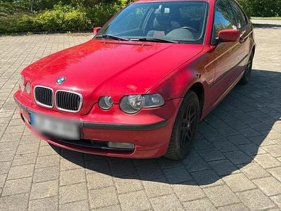 Second-hand BMW 316 115 CP (84 kW) 2003 Roșu Coupe