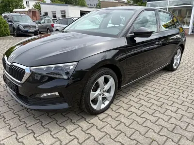 Gebraucht Skoda Scala Style 150 PS (110 kW) 2021 Schwarz Kleinwagen