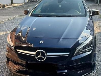 Mercedes CLA45 AMG