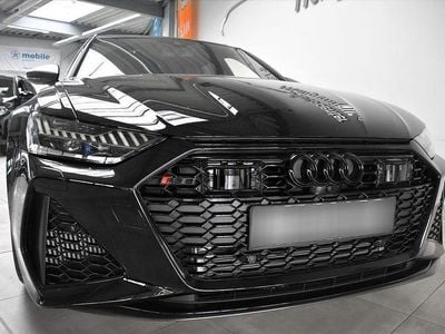 Diverse metallic Gebraucht 2024 Audi RS6 Performance | 133.680 €