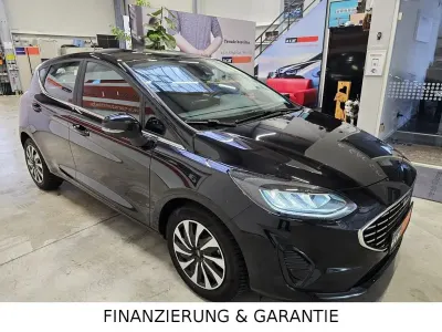 Używany Ford Fiesta Titanium 125 KM (91 kW) 2022 Czarny Hatchback