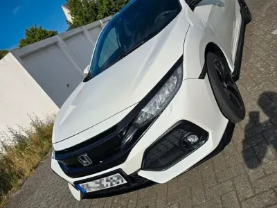 Gebraucht Honda Civic Sport Plus 182 PS (133 kW) 2019 Weiß Limousine