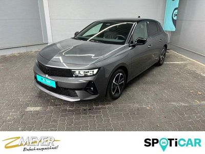 Grau Gebraucht 2024 Opel Astra Limousine | 24.890 € (Fairer Preis)