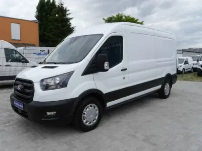 Gebraucht Ford Transit 131 PS (96 kW) 2023 Weiß Van