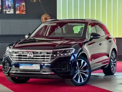Gebraucht VW Touareg R-line 286 PS (210 kW) 2018 Blau SUV