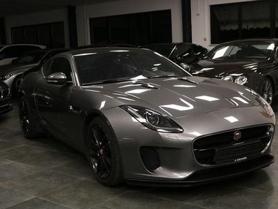 Gebraucht Jaguar F-Type 300 PS (220 kW) 2018 Ammonite grey/corris grey Coupé
