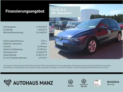 Gebraucht VW Golf VIII Life 131 PS (96 kW) 2023 Blau Limousine