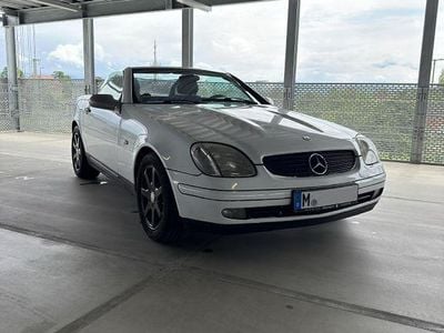 Mercedes SLK200
