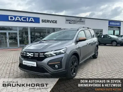 Nowe Dacia Jogger Extreme 110 KM (80 kW) 2025 Szary Minivan