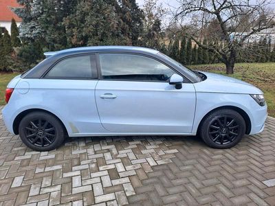 Gebraucht Audi A1 Ambition 86 PS (63 kW) 2013 Blau Kleinwagen