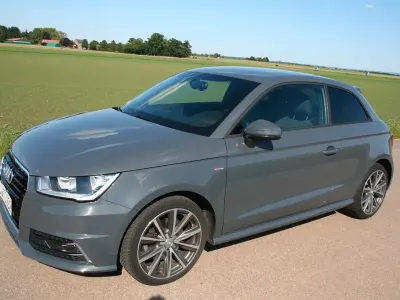 Gebraucht Audi A1 Sport 125 PS (91 kW) 2016 Grau Kleinwagen