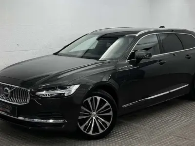 Gebraucht Volvo V90 398 PS (292 kW) 2025 Grau Kombi
