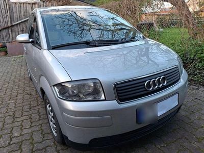 Usata Audi A2 61 CV (44 kW) 2004 Argento Utilitaria