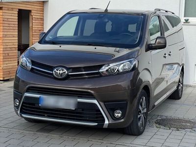 gebraucht Toyota Proace (Verso) 2,0-l-D-4D 130kW L1 Family Co...