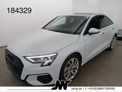 Gebraucht Audi A3 S-Line 150 PS (110 kW) 2023 Gletscherweiß metallic Limousine