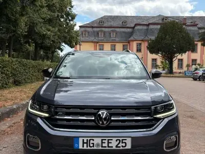 Gebraucht VW T-Cross R-line 150 PS (110 kW) 2022 Grau SUV