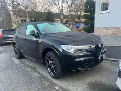 gebraucht Alfa Romeo Stelvio StelvioV6 2.9 Bi-Turbo AT8-Q4 Quadrifoglio