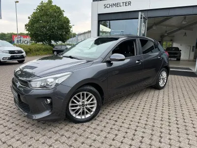 Gebraucht Kia Rio DREAM-TEAM Edition 84 PS (61 kW) 2018 Grau Kleinwagen