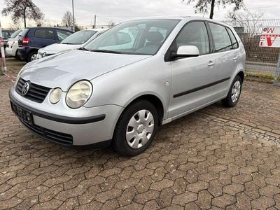 Gebraucht VW Polo Comfortline 75 PS (55 kW) 2002 Silber Kleinwagen