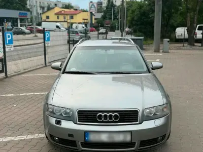Gebraucht Audi A4 131 PS (96 kW) 2003 Silber Kombi