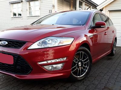 Gebraucht Ford Mondeo Titanium 116 PS (85 kW) 2012 Rot metallic Kombi