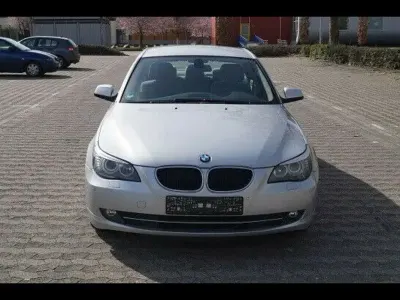 Gebraucht BMW 520 170 PS (125 kW) 2009 Silber Limousine